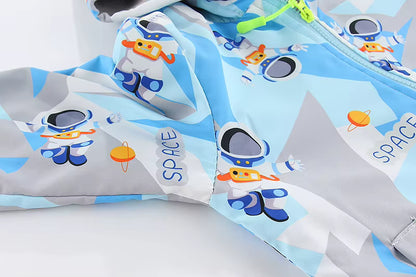 Kinderjas met Capuchon – Warm & Speels